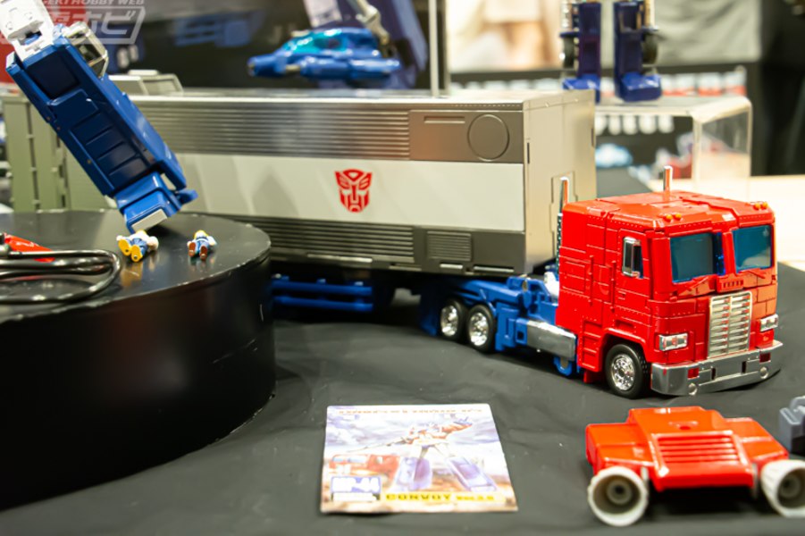 Tokyo Toy Show 2019   MP 44 Optimus Prime 3 Box Revealed  (11 of 16)